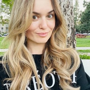 Meet your Posher, Марина